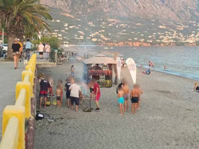 Ψησταριές στην Ανατολική Παραλία της Καλαμάτας