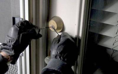 Απόπειρα διάρρηξης από τσιγγάνο στην Περδικόβρυση Μεσσήνης