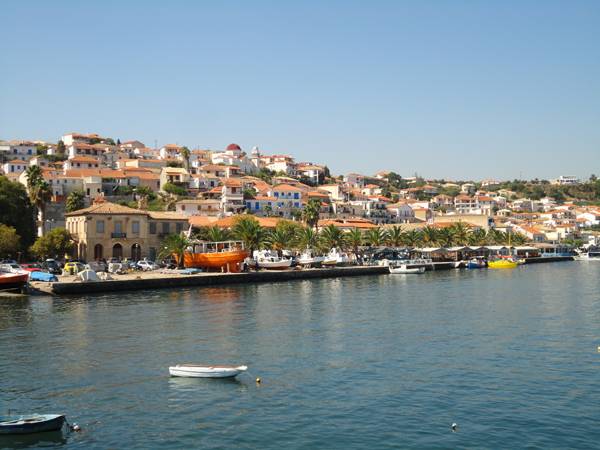 Σύμβαση για τον αγωγό ύδρευσης στην Κορώνη