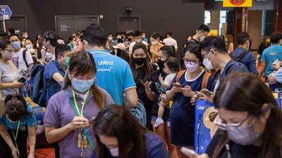 Κίνα: 80.000 τουρίστες έχουν εγκλωβιστεί στο νησί Χαϊνάν μετά από εντοπισμό κρουσμάτων Covid