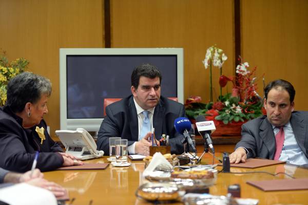 Σε ανοδική πορεία η "Καρέλια Α.Ε." το 2013 - Παροχές 2,5 εκατ. ευρώ στο προσωπικό (βίντεο και φωτογραφίες)