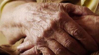 Έκοψαν το ρεύμα σε γιαγιά 92 ετών με άνοια και με συσκευή οξυγόνου! (βίντεο)