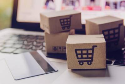 Αύξηση εσόδων για 1 στα 2 ελληνικά e-shop μόδας το 2022