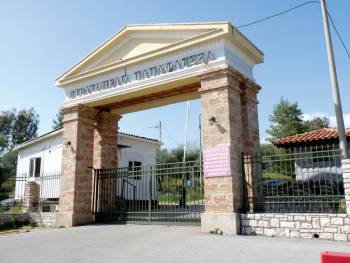 Πετράκος: “Ενισχύεται το στρατόπεδο της Καλαμάτας”