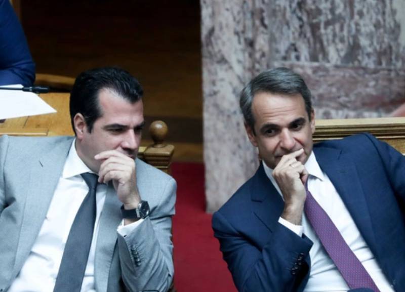 Ο Θάνος Πλεύρης νέος Υπουργός Μετανάστευσης και Ασύλου