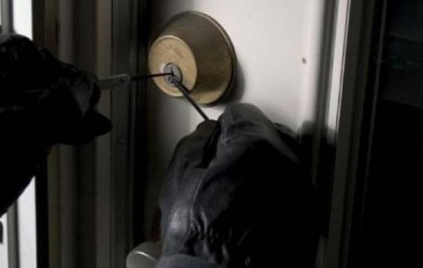 Εξιχνίαση κλοπών σε Γαργαλιάνους και Φιλιατρά