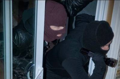 Ταυτοποιήθηκαν οι κλέφτες σε Φιλιατρά και Μαραθούπολη