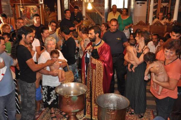 Μεσσηνία: Κάλεσμα για ομαδική βάπτιση στην Καρποφόρα