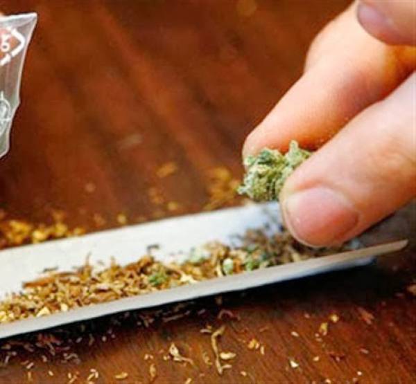 Σύλληψη για κατοχή κάνναβης