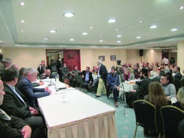 Εκοψε πίτα η παράταξη "Ανοιχτός Δήμος - Ενεργοί Πολίτες" (βίντεο)