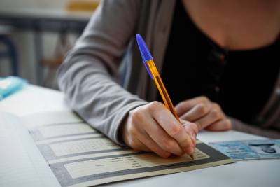 Πανελλήνιες 2025: Αντίστροφη μέτρηση για τις βάσεις - Τέλος για τη διαδικασία των Μηχανογραφικών