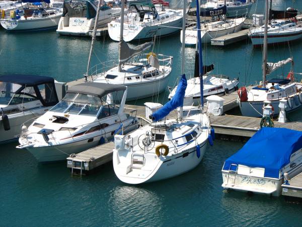 Εκλεβάν καύσιμα από σκάφη αναψυχής στο Ξυλόκαστρο