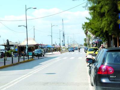 Ρυθμίσεις στη Ναυαρίνου για το έργο της ανάπλασης