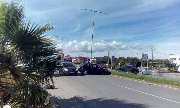 Καλαμάτα: Τροχαίο με υλικές ζημιές στη Νέα είσοδο