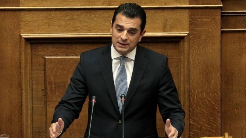 Κώστας Σκρέκας: Ο κ. Τσίπρας μοιράζει επιδοματάκια φτώχειας για να διασωθεί πολιτικά
