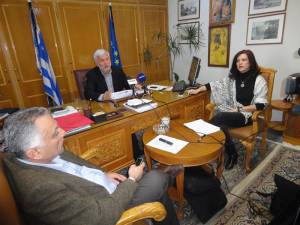 Το ηγετικό δίδυμο της Περιφέρειας διαρρέει και πιέζει:  Επιχείρηση… σκούπα κατά πρώην φίλων του