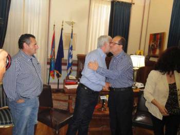&quot;Καρφιά&quot; για Τατούλη