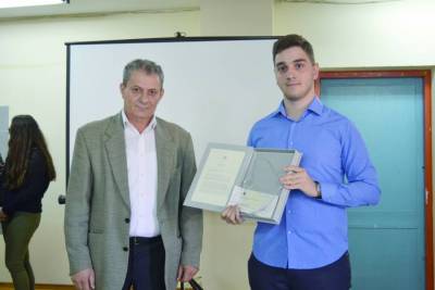 Σήμερα η απονομή του βραβείου αριστείας «Αριστέα Μπουγάτσου» στο Λύκειο Γαργαλιάνων