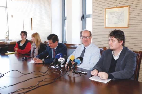 Νίκας για Πολιτιστική: «Ανοιχτές οι πόρτες για Σαμαρά και Μπένο» - Δεν διευκρίνισε όμως αν κλήθηκαν! (βίντεο)