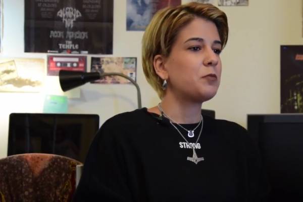 H Καλαματιανή μουσικός Ιφιγένεια Δεριζιώτη για το πρότζεκτ "1/2 Southern North" (βίντεο)