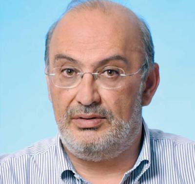 Προσπάθεια εκμηδενισμού του έργου του καταγγέλλει ο Κατσίβελας