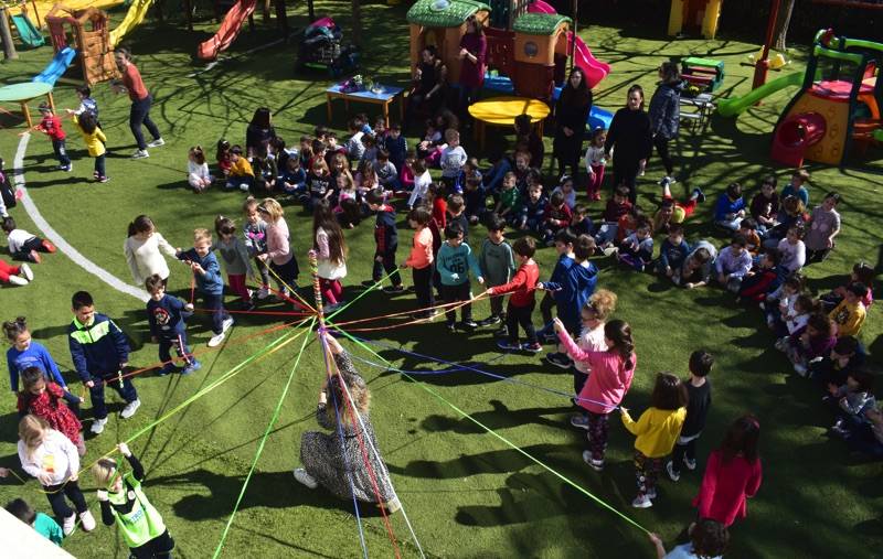 Αποκριάτικες δράσεις στα Εκπαιδευτήρια Μπουγά