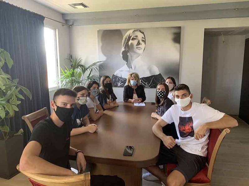 Δήμος Οιχαλίας: Γεωργακοπούλου με μαθητές του Λυκείου Μελιγαλά