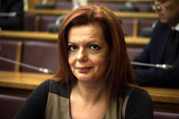 Γιαννακάκη στην &quot;Ε&quot;: &quot;Ηττήθηκε το κόμμα, όχι οι ιδέες μας&quot;