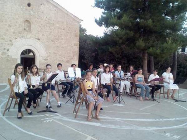 Η πρώτη καλοκαιρινή εκδήλωση του Συλλόγου Φιλοπροόδων στα Φιλιατρά