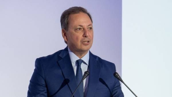 Μια απομάκρυνση που είχε καθυστερήσει