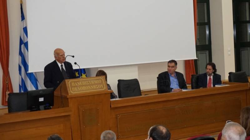 Παναγής Κουμάντος: «Εκλεισε ο κύκλος της πολιτικής και πνευματικής παρουσίας μου»