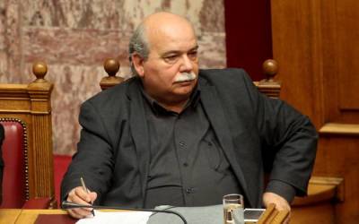 Ο Πρόεδρος της Βουλής απένειμε το βραβείο «Ανθρώπινες αξίες»
