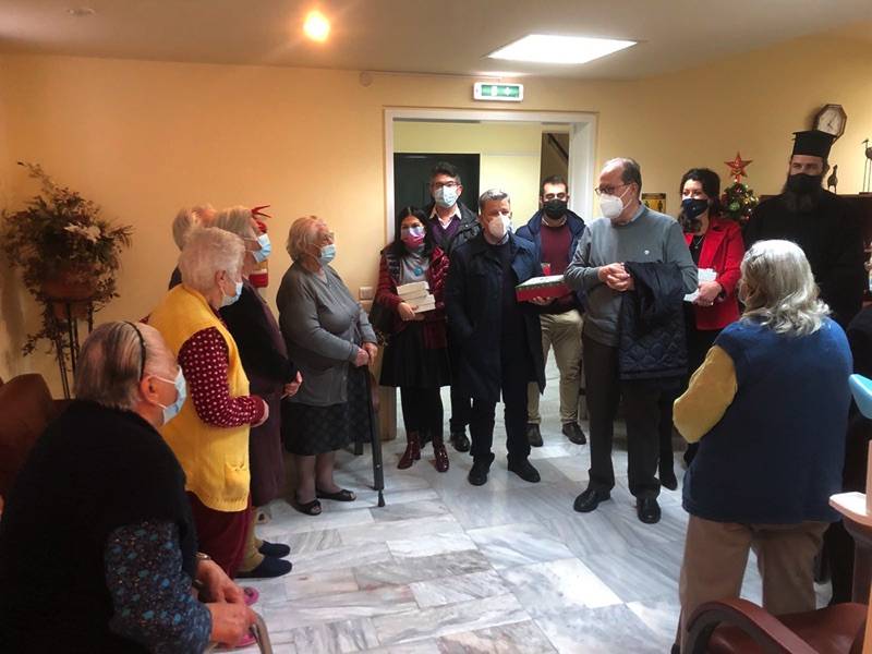 Ο Νίκας στο Αλεξανδράκειο Γηροκομείο Καλαμάτας