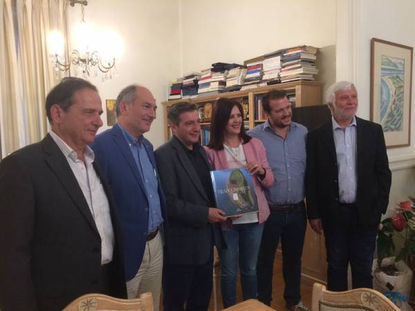 Συνάντηση Καμίνη με Τατούλη στην Τρίπολη 