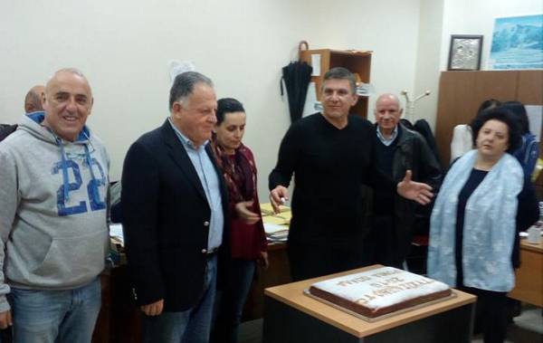 Εκοψαν πίτα οι εργαζόμενοι στην καθαριότητα Τριφυλίας