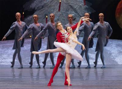 «Καρυοθραύστης»: Το απόλυτο χριστουγεννιάτικο μπαλέτο που μαγεύει μικρούς και μεγάλους!