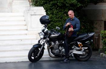 6 σημεία υπέρ του "ΟΧΙ" από το Γιάνη Βαρουφάκη