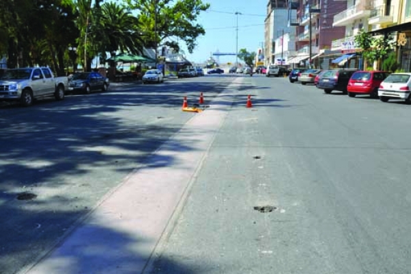 Ο δήμος αφαίρεσε τα κολονάκια