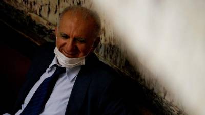 Κι άλλος βουλευτής της ΝΔ ζητά συνταγογράφηση των PCR τεστ (βίντεο)