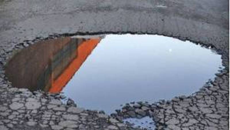 Δήμος Τριφυλίας: Αίτημα πολίτη για αποζημίωση λόγω ζημιάς από λακκούβα