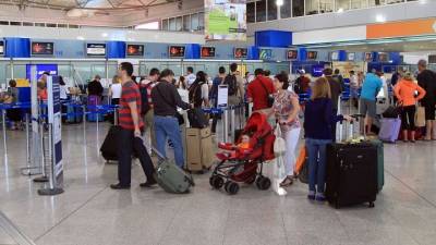 Τράπεζα της Ελλάδος: Ξεπέρασαν τα 27,8 εκατομμύρια οι τουρίστες το 2022