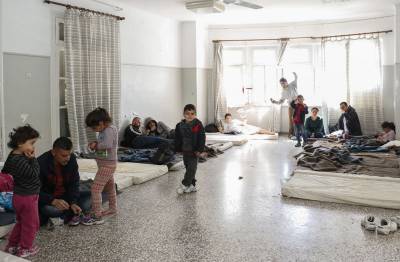 Γκρίνια Νίκα για τους μετανάστες