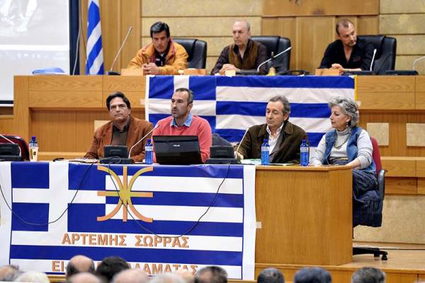 Η &quot;προσφορά&quot; Σώρρα γέμισε το αμφιθέατρο