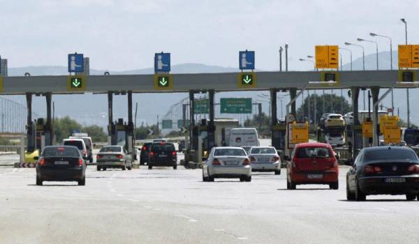 Μειώσεις στα διόδια με επέκταση της παραχώρησης, προαναγγέλλει ο Σπίρτζης