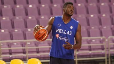 Ρατσισμός στα ΜΜΕ: Υψηλά ποσοστά σε παραδοσιακά μέσα