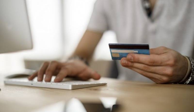 ΕΛΑΣ: Ανακοίνωση για την αποφυγή εξαπάτησης σε ηλεκτρονικές συναλλαγές