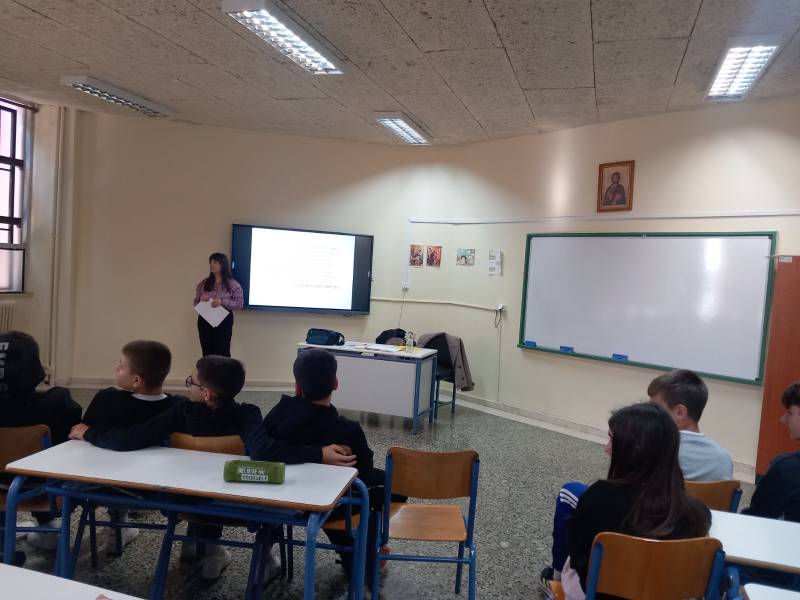 2ο Γυμνάσιο Καλαμάτας: Δράση ενημέρωσης για την έμφυλη βία από το Συμβουλευτικό Κέντρο Γυναικών θυμάτων βίας