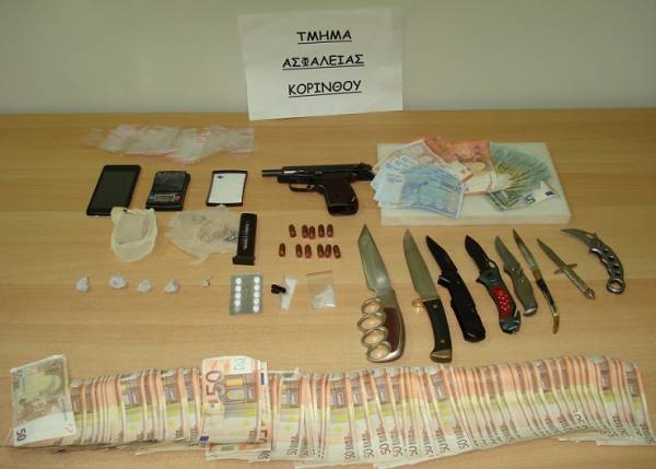 Συλλήψεις για ναρκωτικά από αστυνομικούς της Κορίνθου στη Νέα Σμύρνη