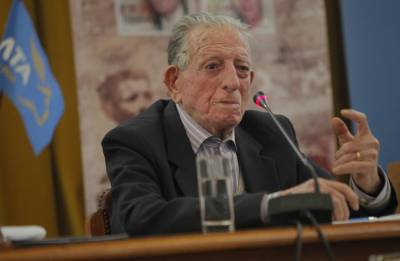 Πέθανε ο αντιστασιακός Βαρδής Β. Βαρδινογιάννης