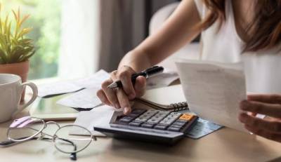 Με χαμηλό ρυθμό η ροή των φορολογικών δηλώσεων – Στο "περίμενε" για τις βεβαιώσεις όσοι ήταν σε αναστολή